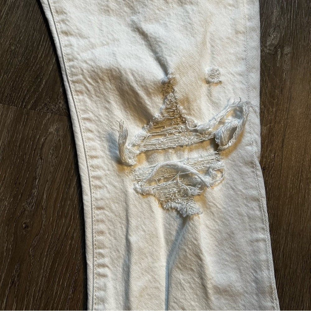 Aeropostale White Straight Jeans - Picture 2 of 6